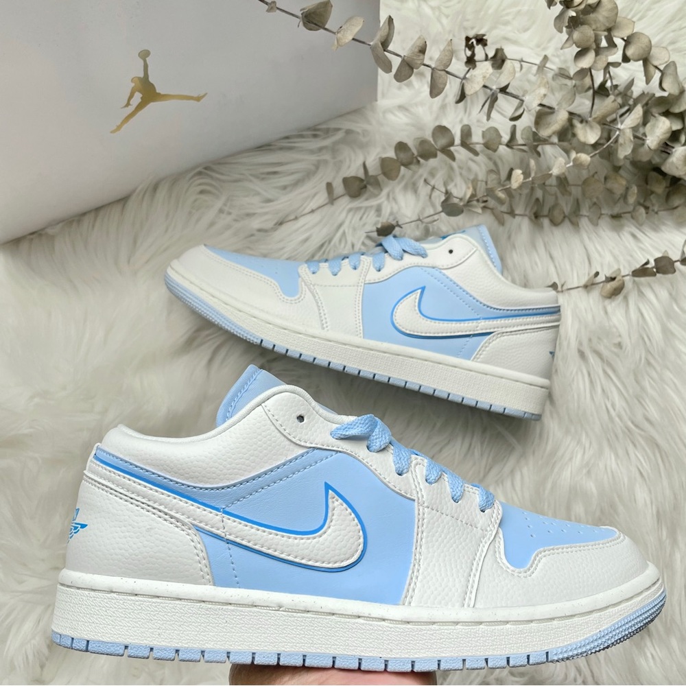 Air Jordan 1 Low SE Reverse Ice Blue Sail DV1299-104 Women’s Size 9 NIB - Picture 3 of 16